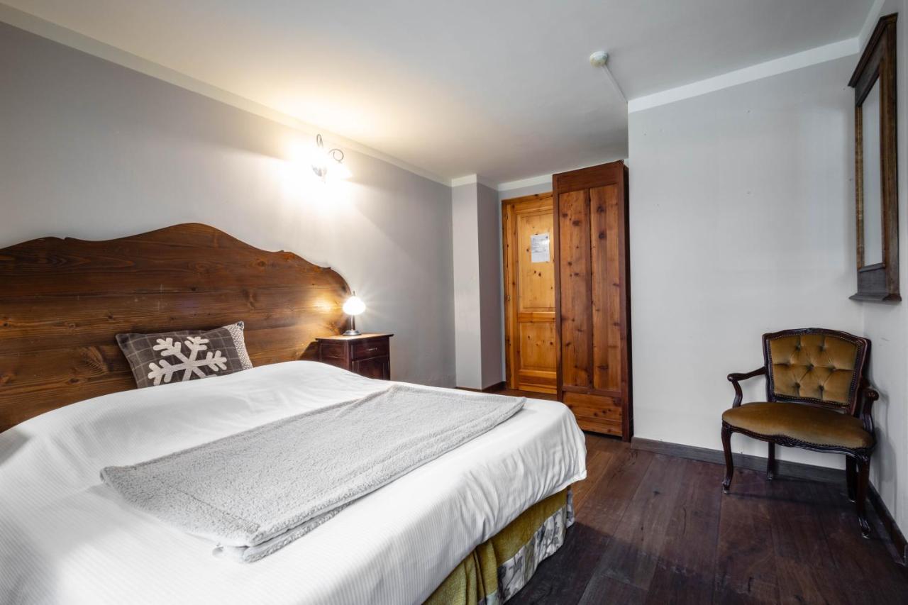 Alpine Forest Hotel Champoluc Luaran gambar