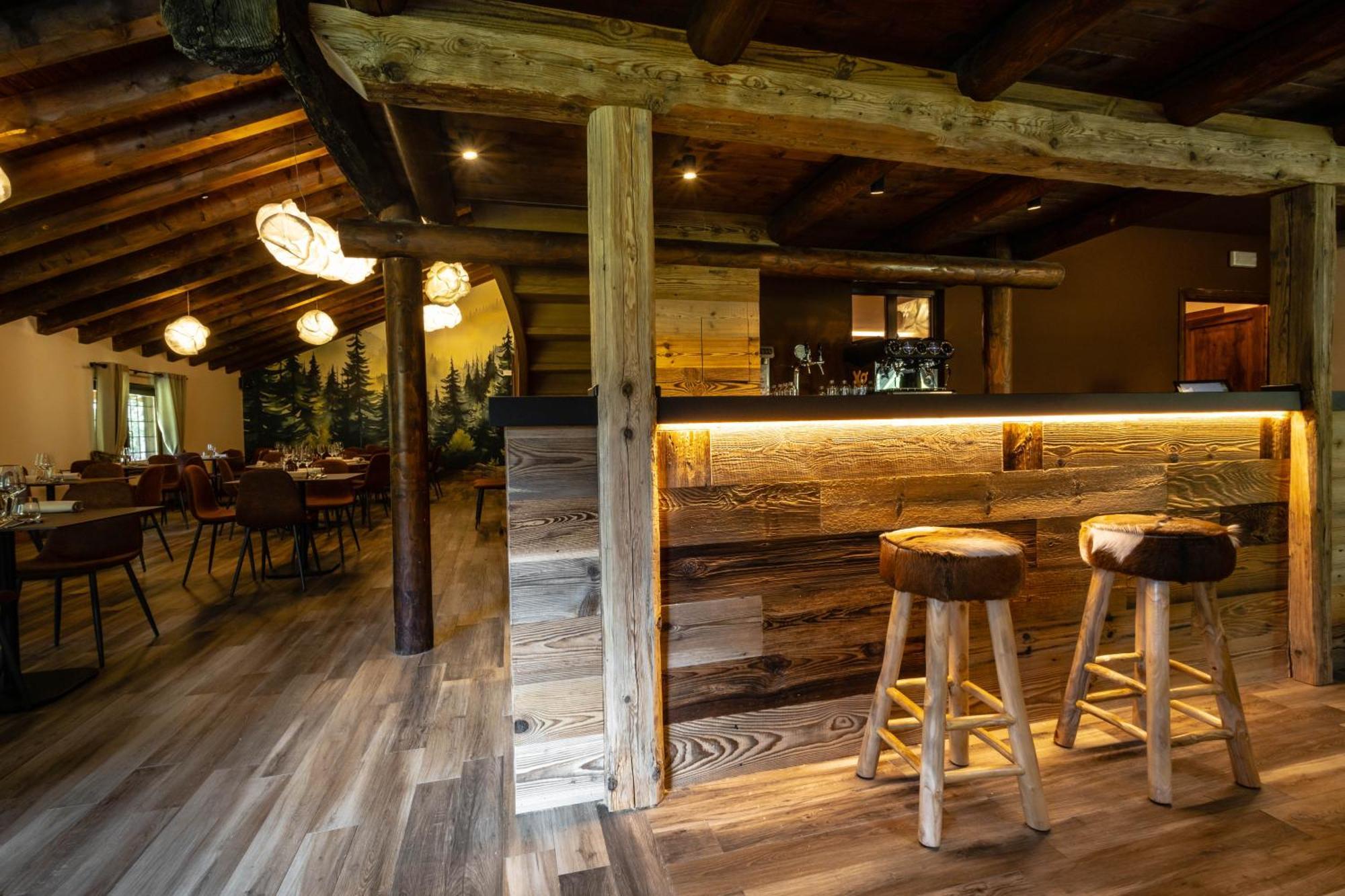 Alpine Forest Hotel Champoluc Luaran gambar