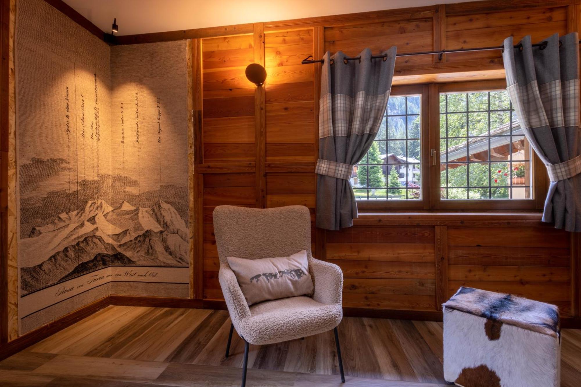 Alpine Forest Hotel Champoluc Luaran gambar