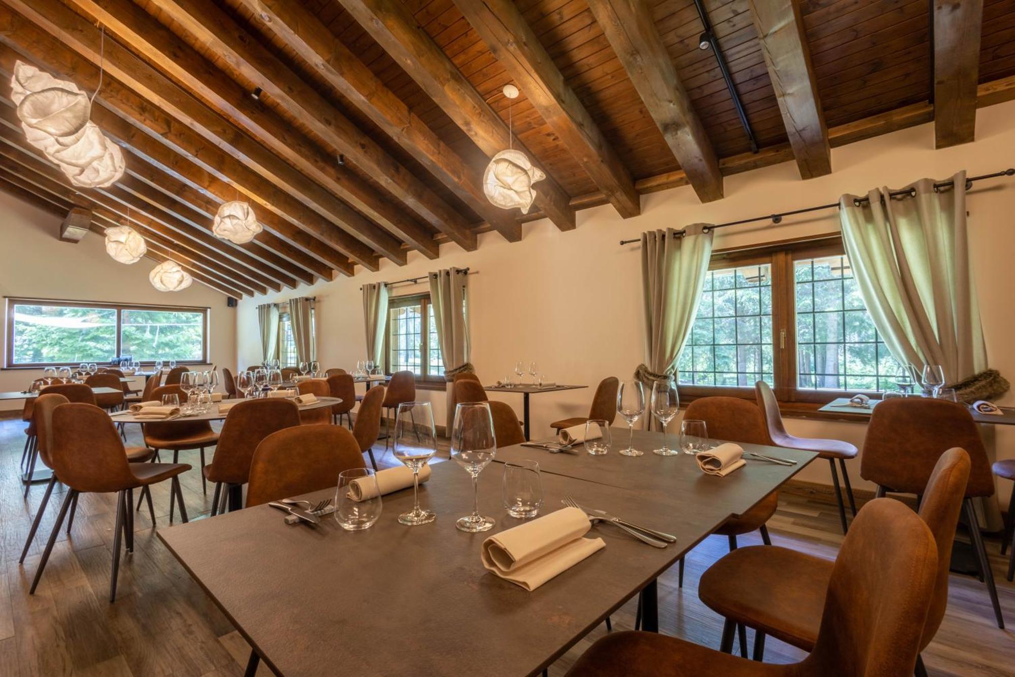 Alpine Forest Hotel Champoluc Luaran gambar